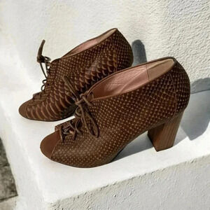 Kate spade lace up genuine leather  heel booties 7.5